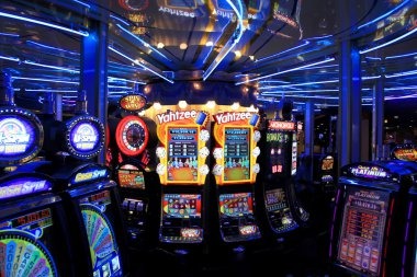 Football and esports markets on app