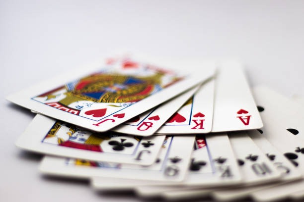 Baccarat gameplay example